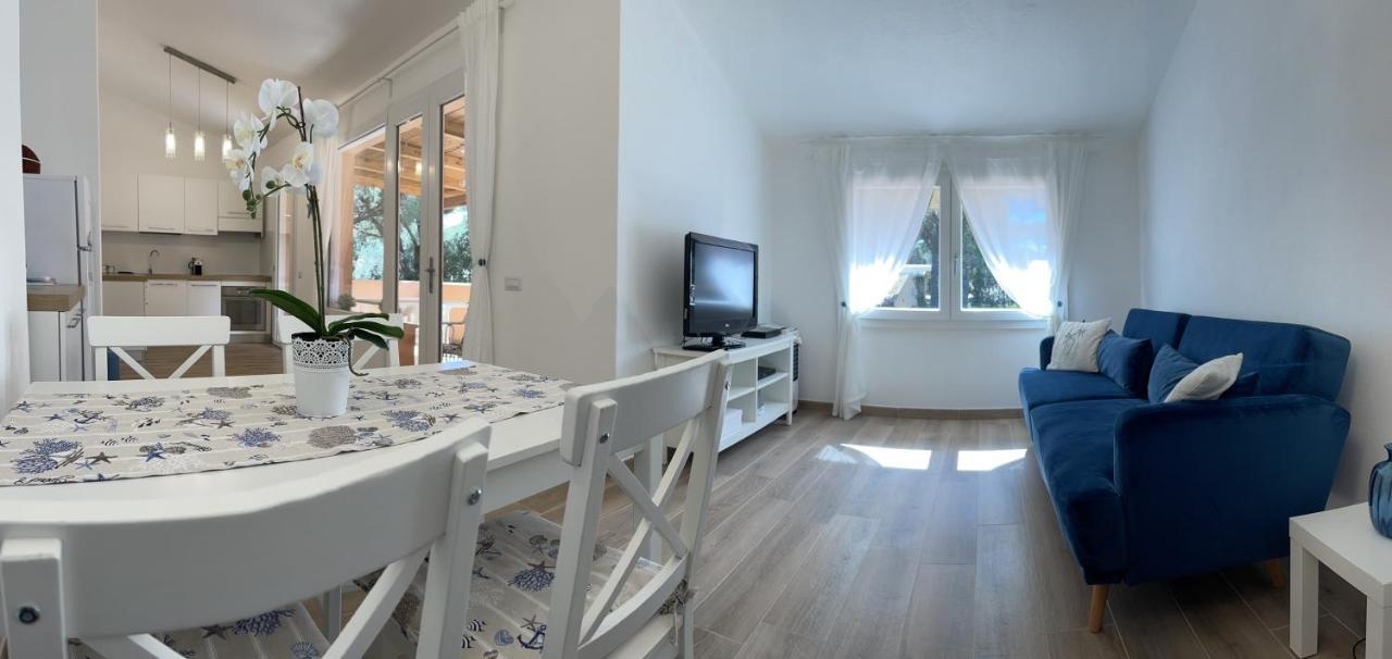 Beach House Calaverde Village Santa Margherita di Pula Extérieur photo